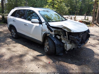 2011 KIA SORENTO LX