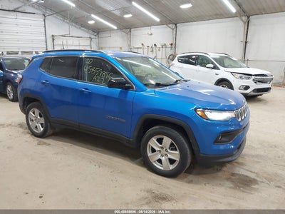 3C4NJDBB3NT****** · 2022 JEEP COMPASS LATITUDE 4X4