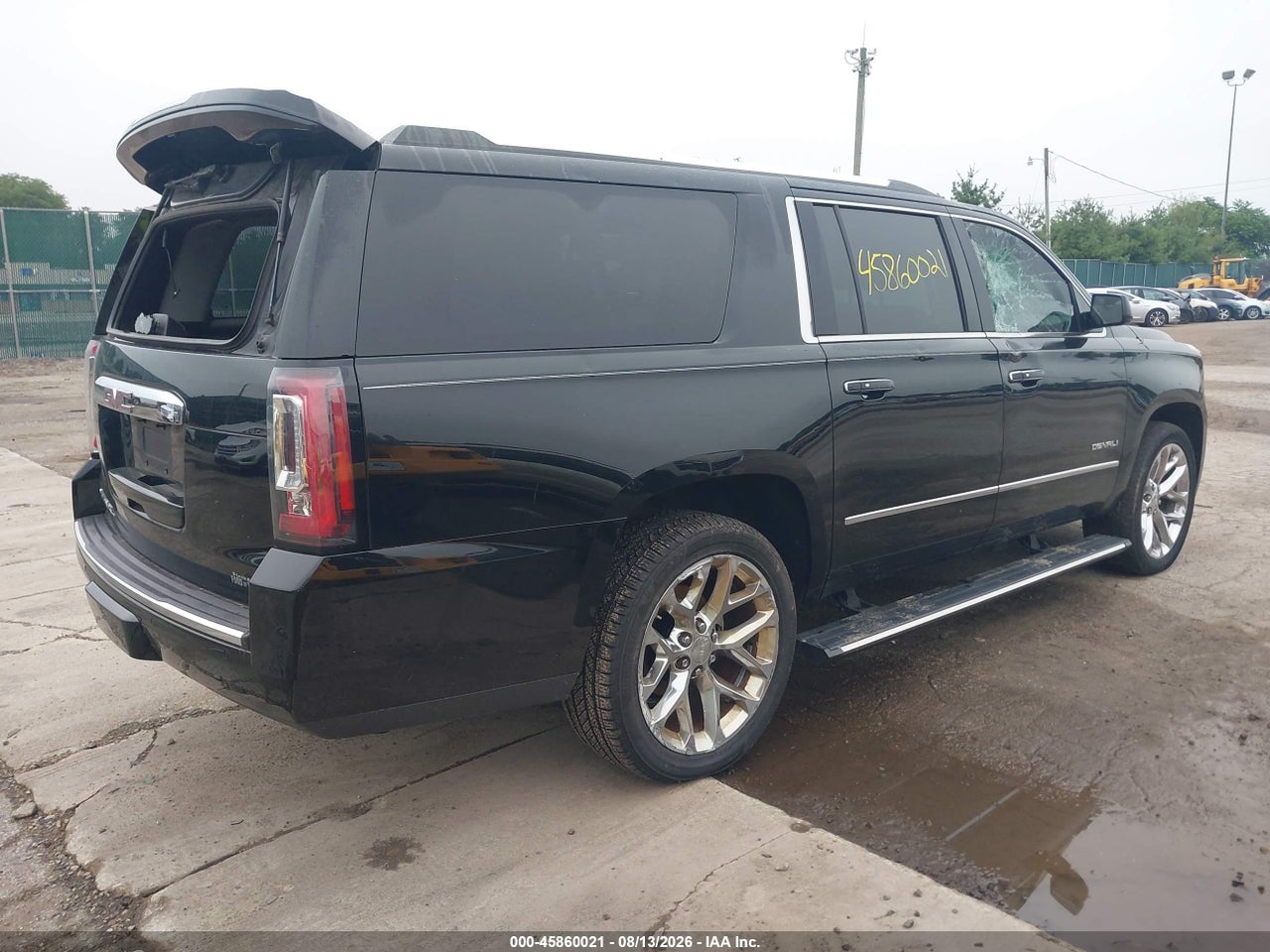 2018 GMC YUKON XL DENALI · 4/11
