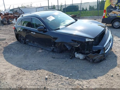 JN8CS1MW2FM****** · 2015 INFINITI QX70
