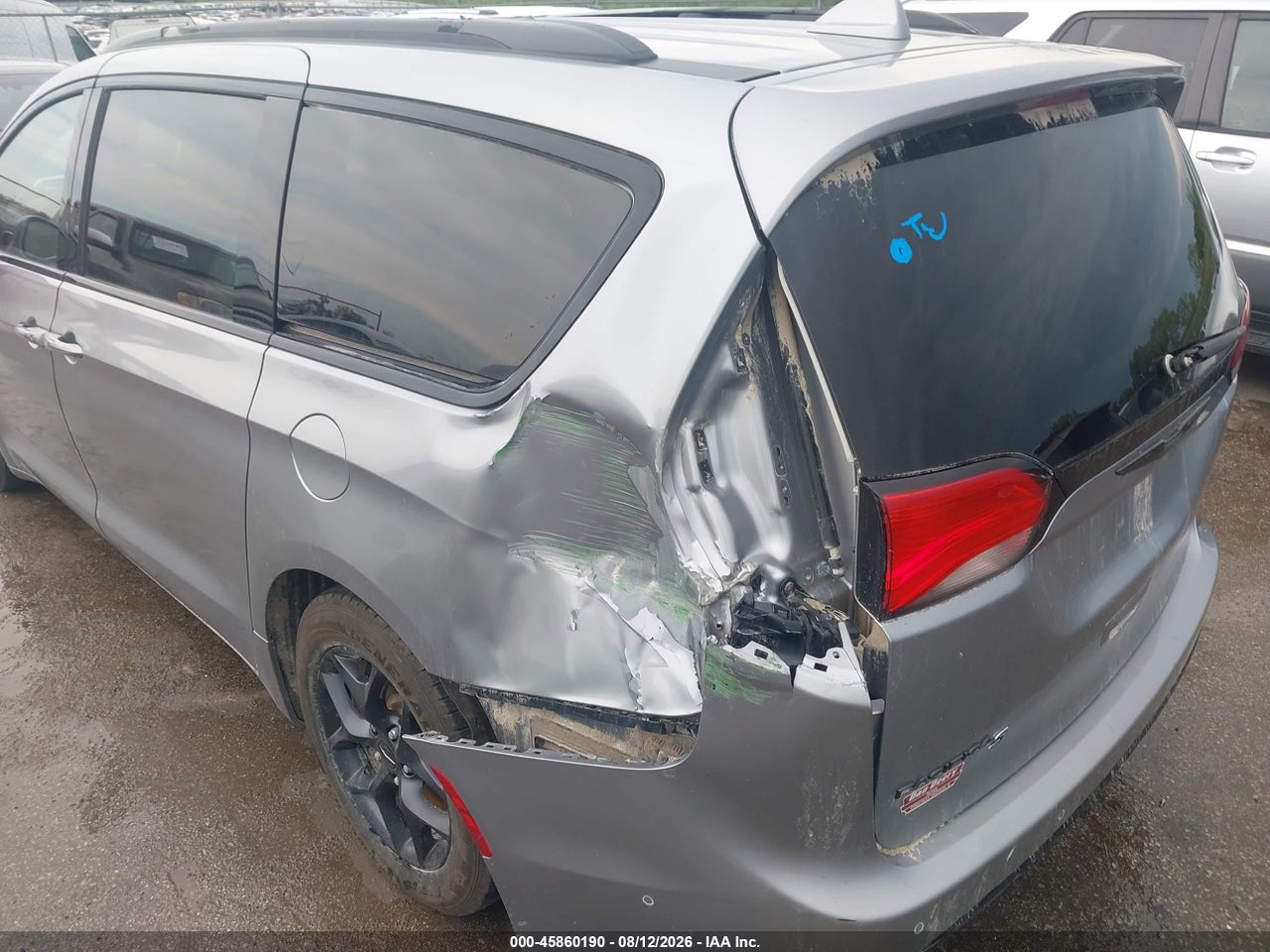 2019 CHRYSLER PACIFICA TOURING L PLUS · 6/11