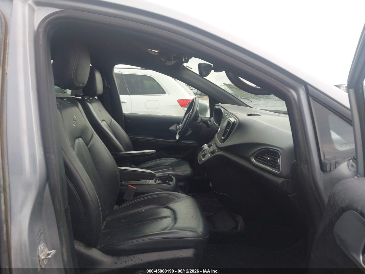 2019 CHRYSLER PACIFICA TOURING L PLUS · 5/11