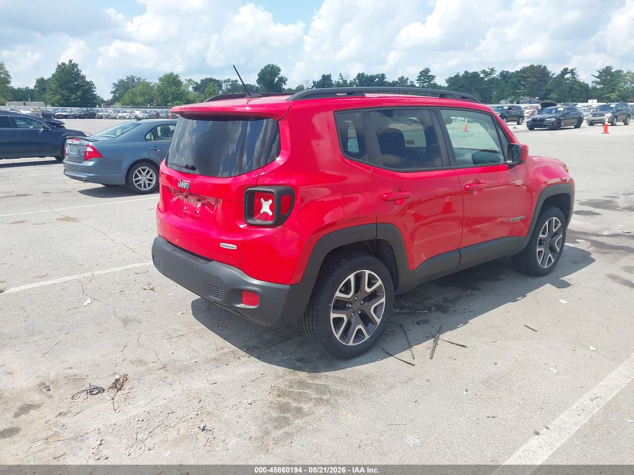 2016 JEEP RENEGADE LATITUDE · 4/11