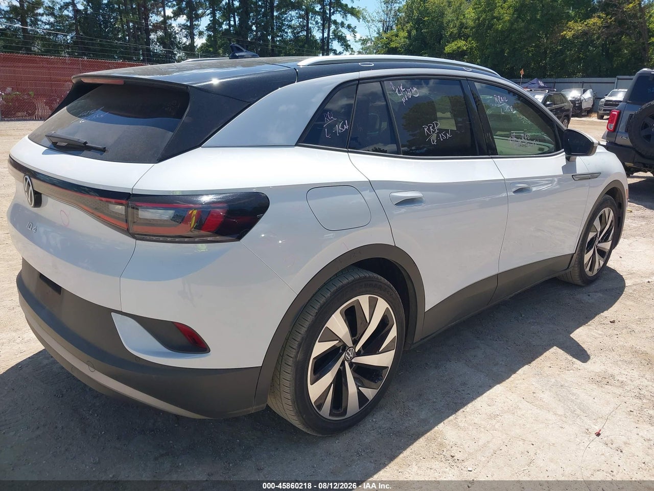 2021 VOLKSWAGEN ID.4 PRO S · 4/11