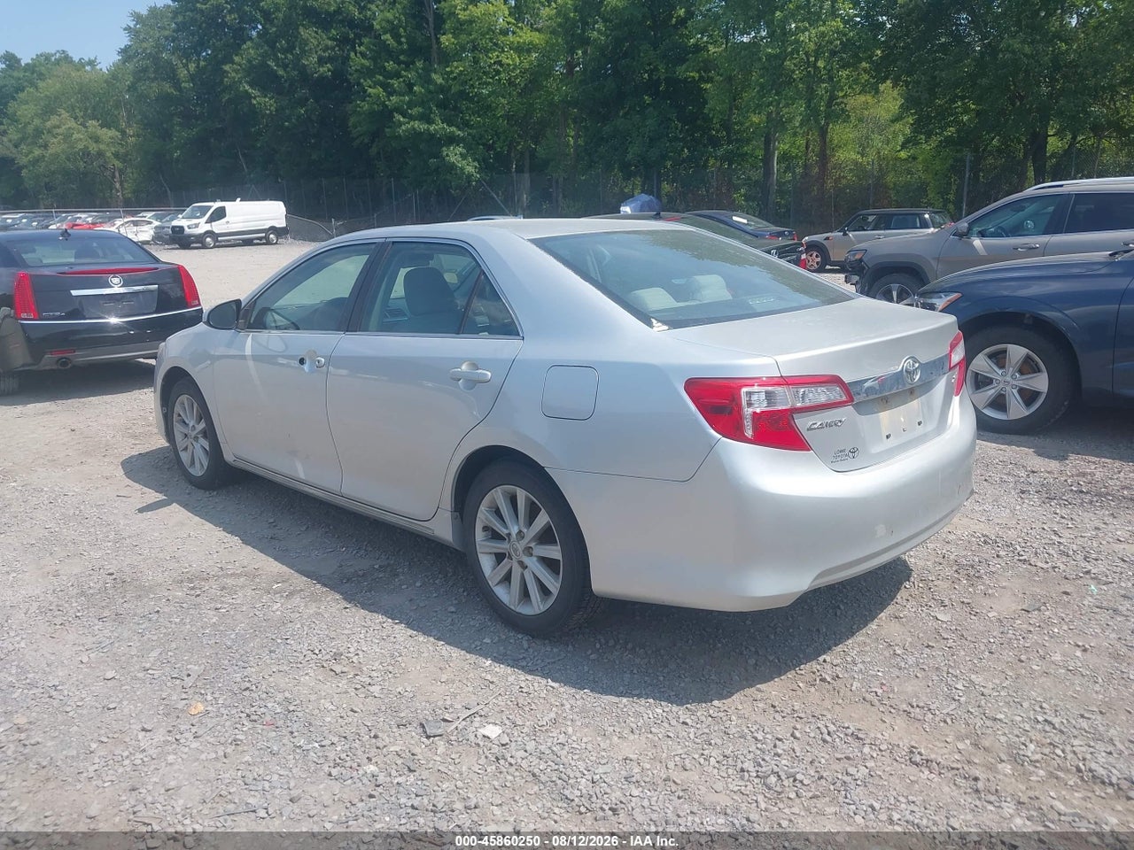 2012 TOYOTA CAMRY XLE · 3/11