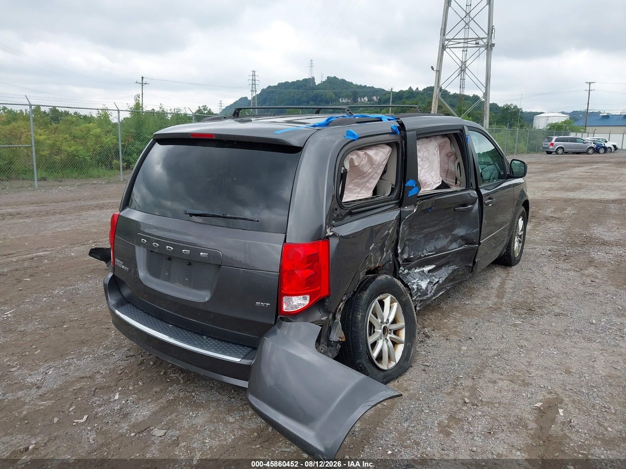 2015 DODGE GRAND CARAVAN SXT · 4/11