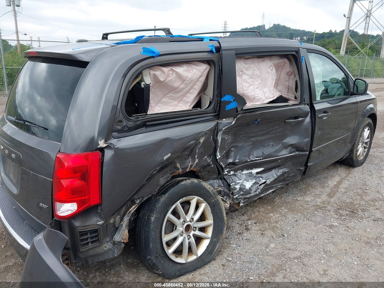2015 DODGE GRAND CARAVAN SXT · 6/11