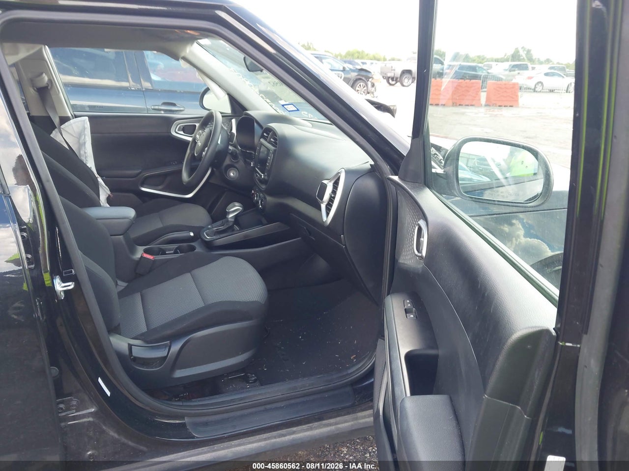 2023 KIA SOUL LX · 5/10
