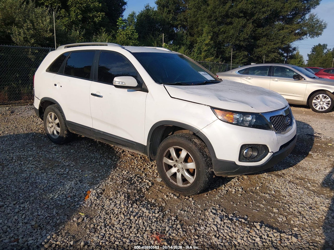 5XYKT4A16BG****** · 2011 KIA SORENTO LX