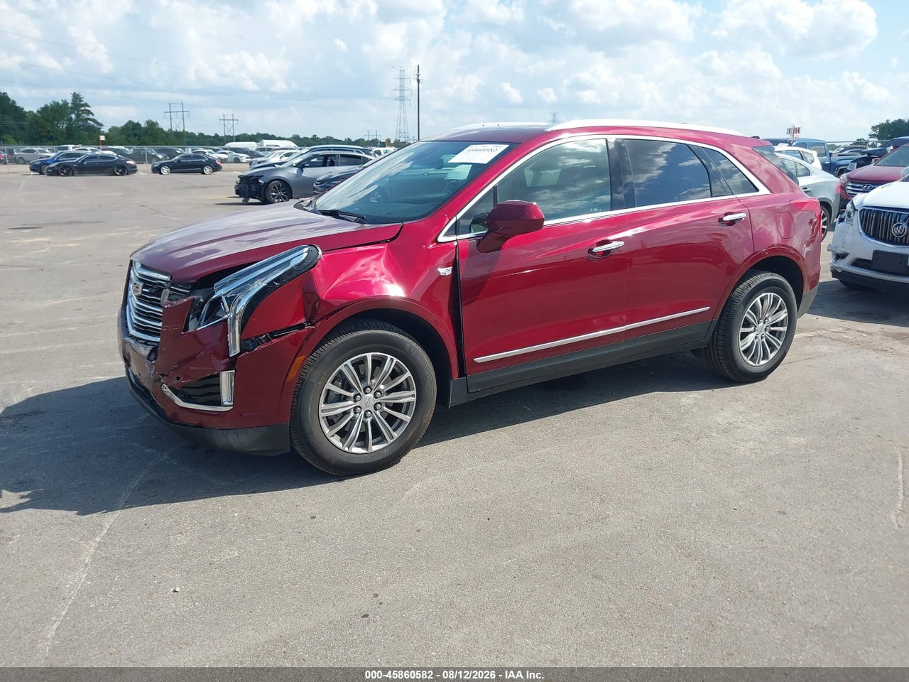 2017 CADILLAC XT5 LUXURY · 2/11