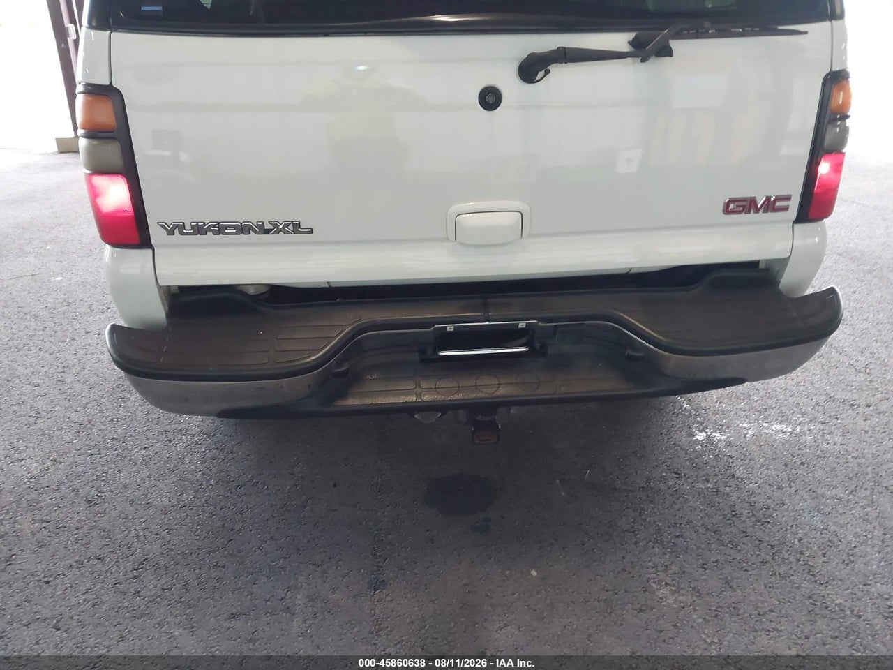 2005 GMC YUKON XL 2500 SLT · 6/11
