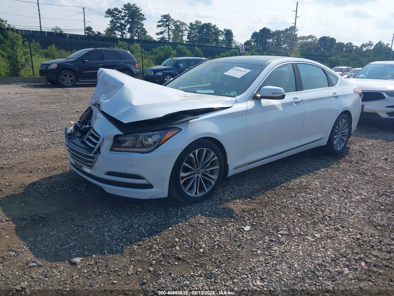 2015 HYUNDAI GENESIS 3.8 · 2/11