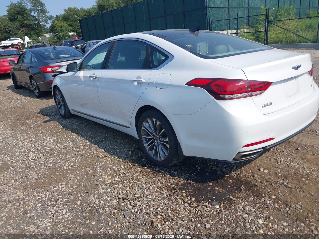 2015 HYUNDAI GENESIS 3.8 · 3/11