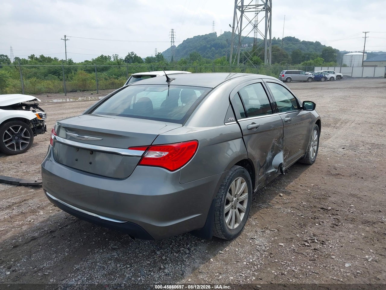 2012 CHRYSLER 200 TOURING · 4/11