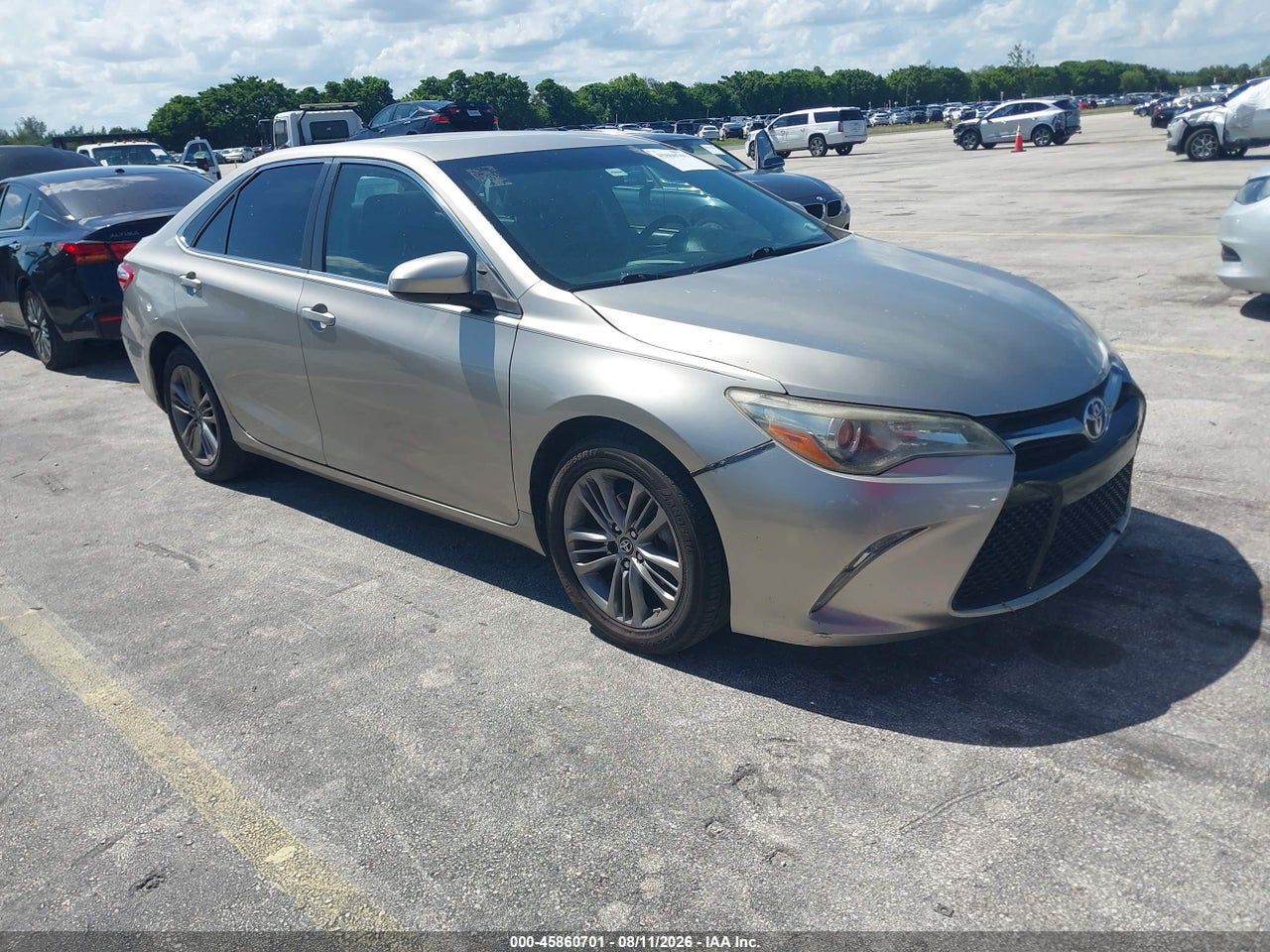 4T1BF1FKXFU****** · 2015 TOYOTA CAMRY SE