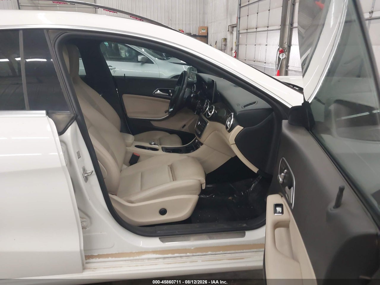 2017 MERCEDES-BENZ CLA 250 · 5/11