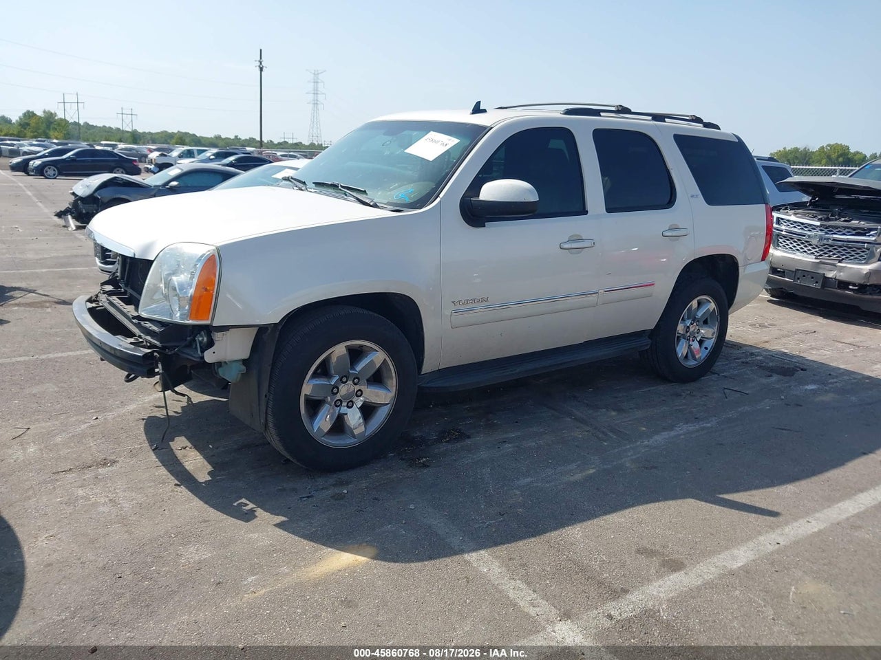 2013 GMC YUKON SLT · 2/11