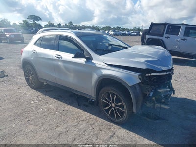 WDCTG4EB0FJ****** · 2015 MERCEDES-BENZ GLA 250