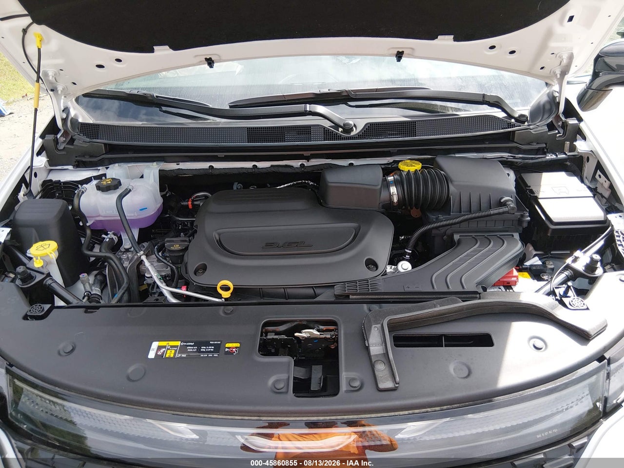 2C4RC1BG8VR****** · 2027 CHRYSLER PACIFICA · 10/11