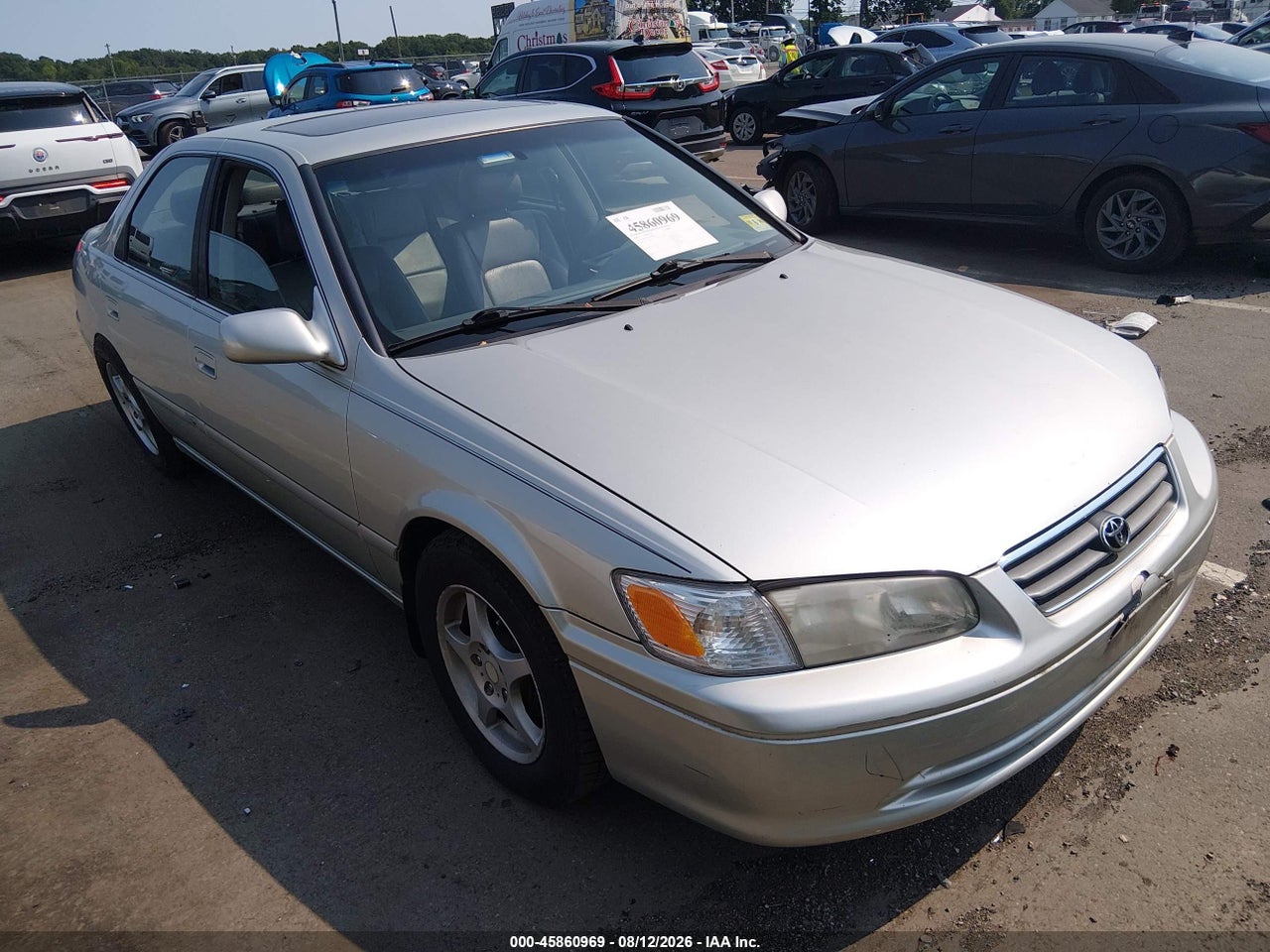 JT2BG22K9Y0****** · 2000 TOYOTA CAMRY LE
