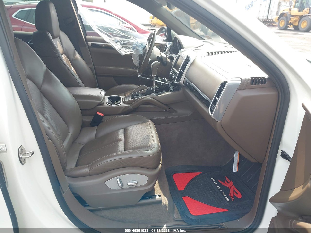 2011 PORSCHE CAYENNE · 5/11