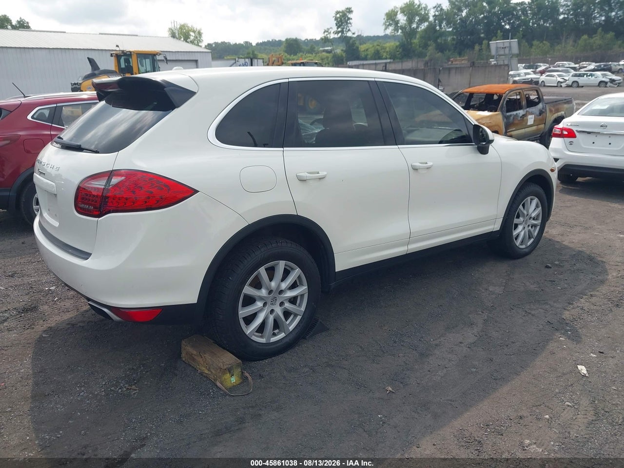 2011 PORSCHE CAYENNE · 4/11