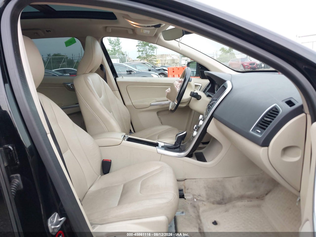 2016 VOLVO XC60 T5 PREMIER · 5/11