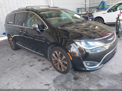 2C4RC1GG7HR****** · 2017 CHRYSLER PACIFICA LIMITED