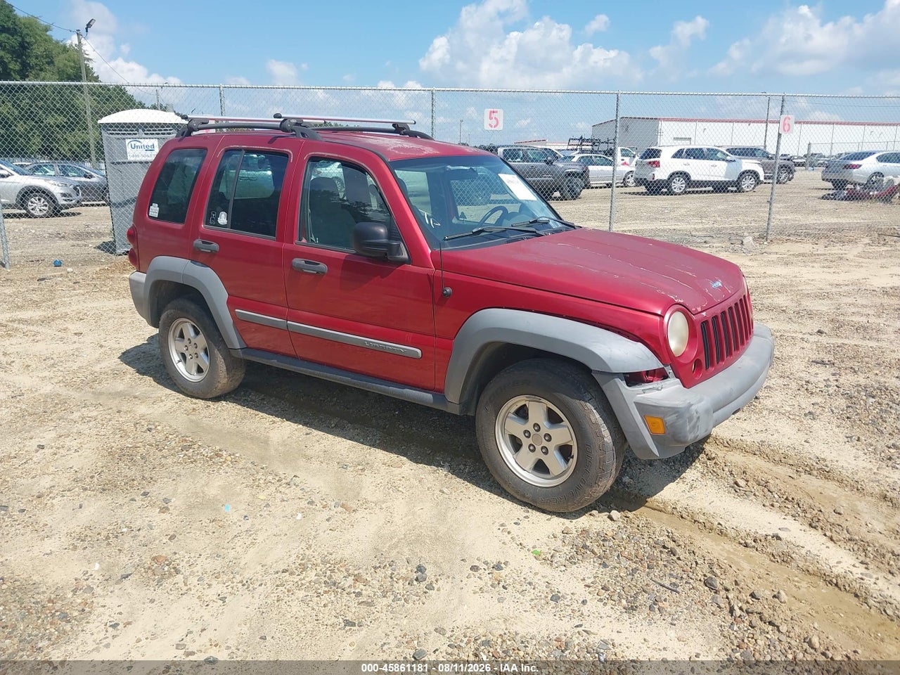 1J4GL48K75W****** · 2005 JEEP LIBERTY SPORT