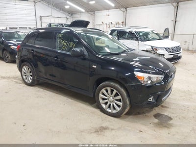 JA4AR4AU5BZ****** · 2011 MITSUBISHI OUTLANDER SPORT SE