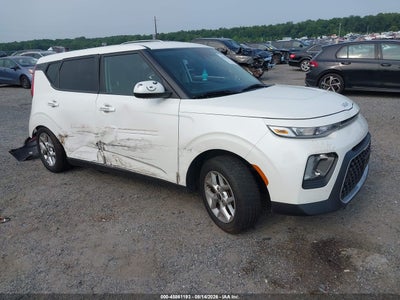2022 KIA SOUL LX