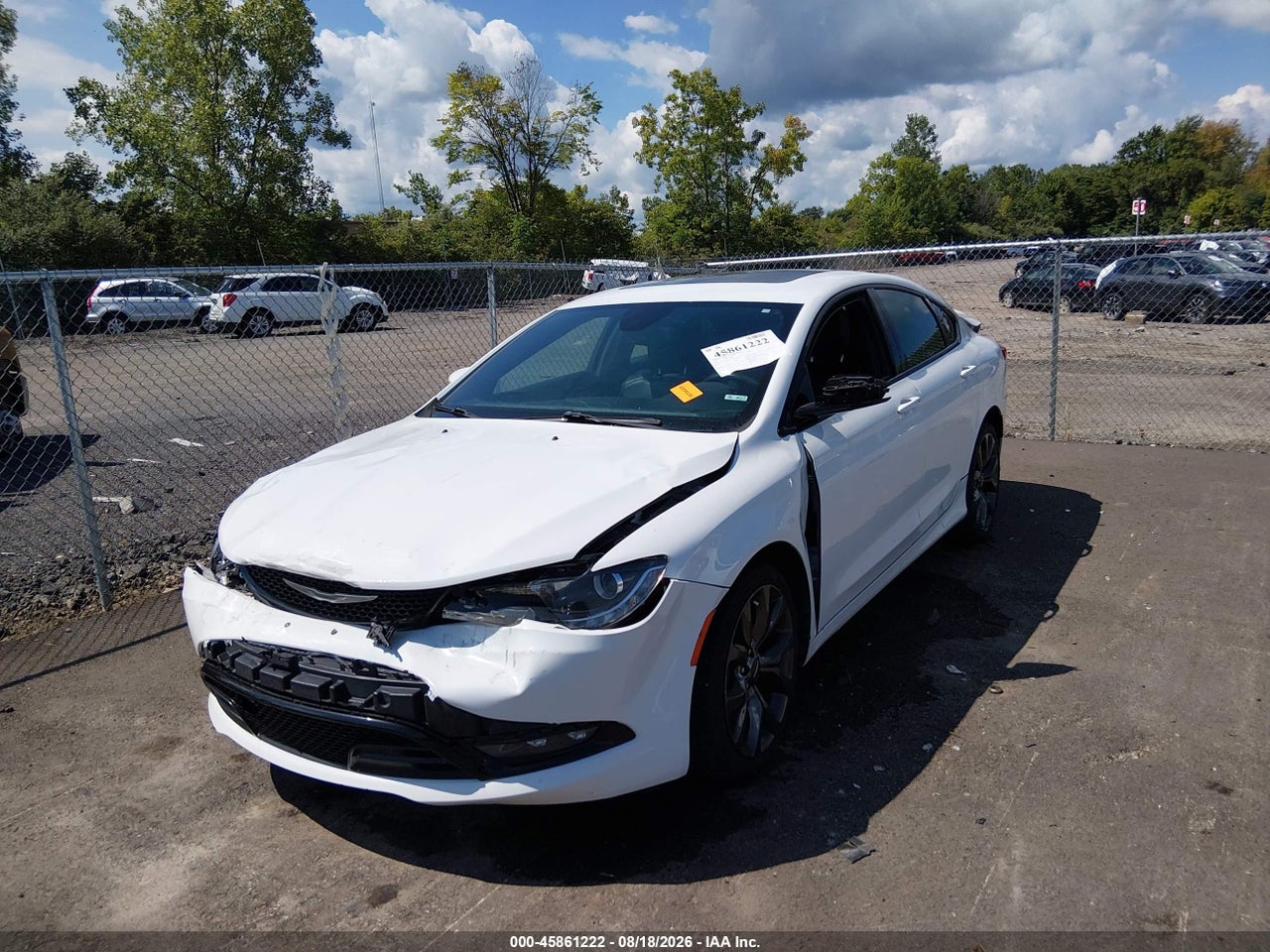 2015 CHRYSLER 200 S · 2/11