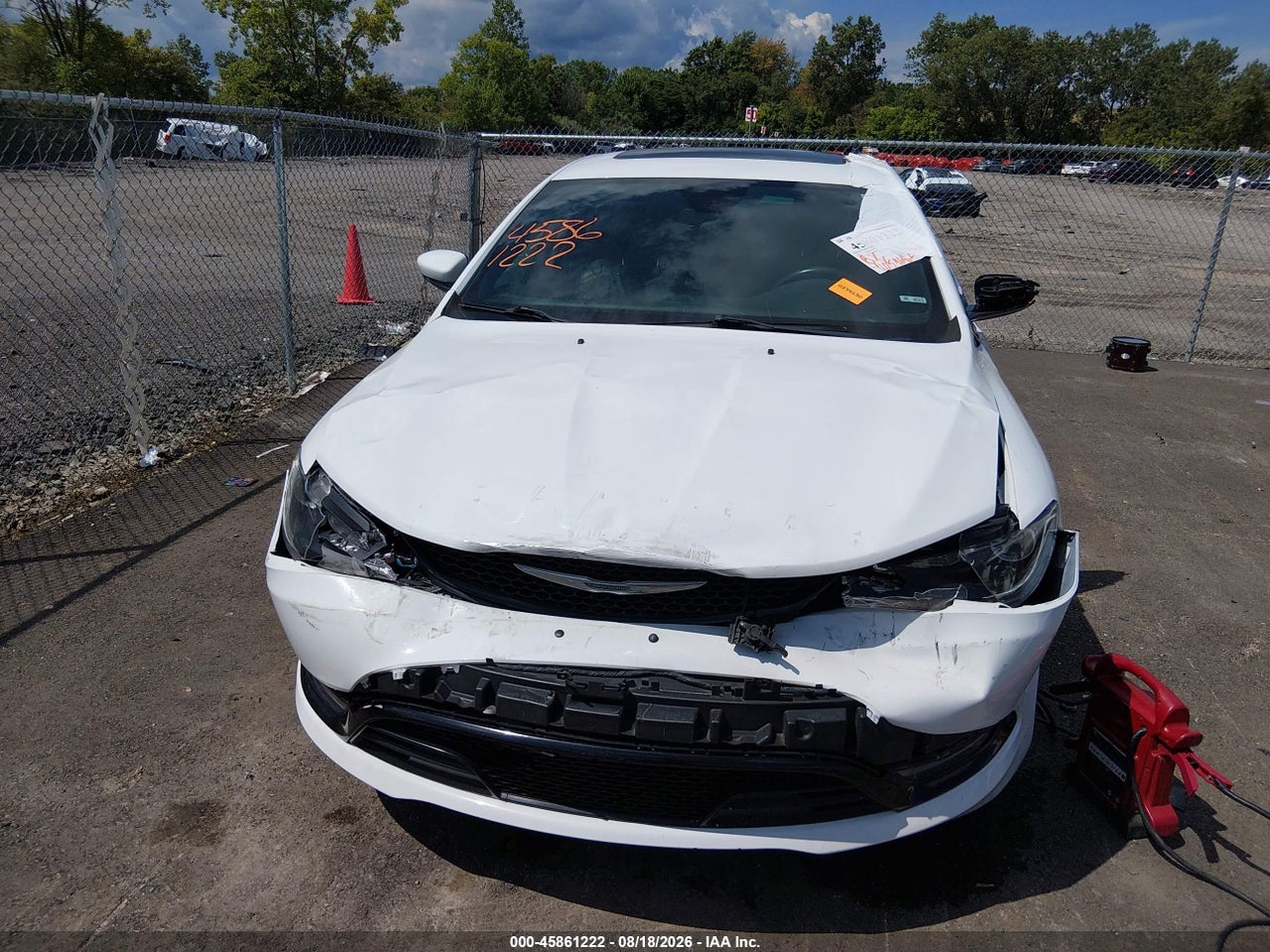 2015 CHRYSLER 200 S · 6/11
