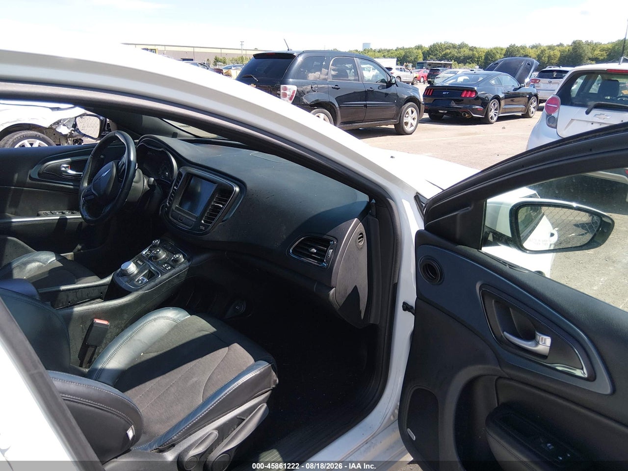 2015 CHRYSLER 200 S · 5/11
