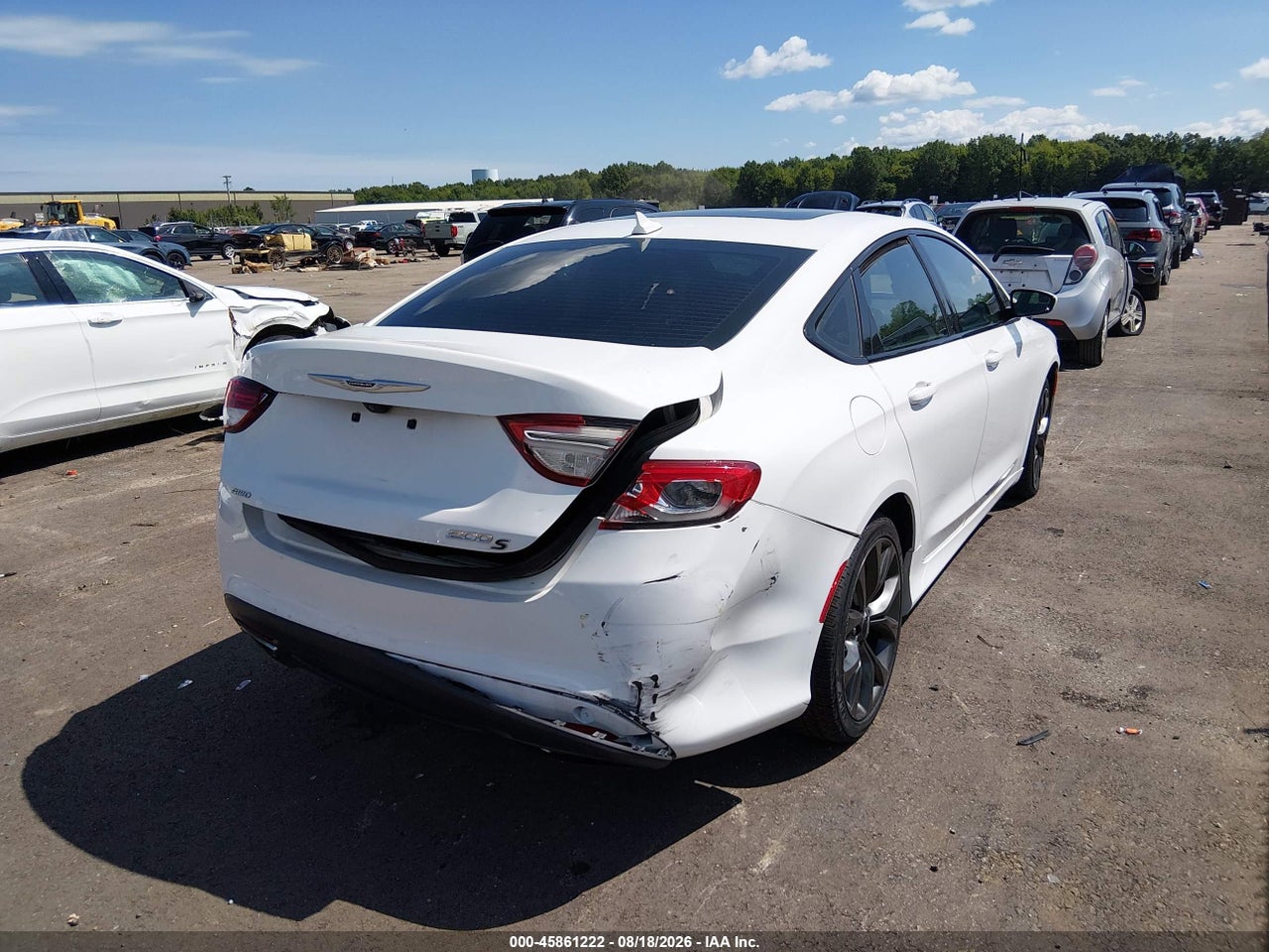 2015 CHRYSLER 200 S · 4/11