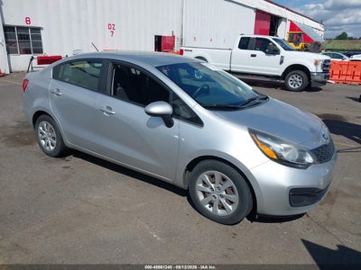 2015 KIA RIO LX