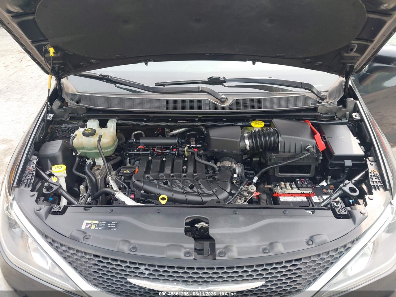 2C4RC1BG0HR****** · 2017 CHRYSLER PACIFICA TOURING PLUS · 10/11