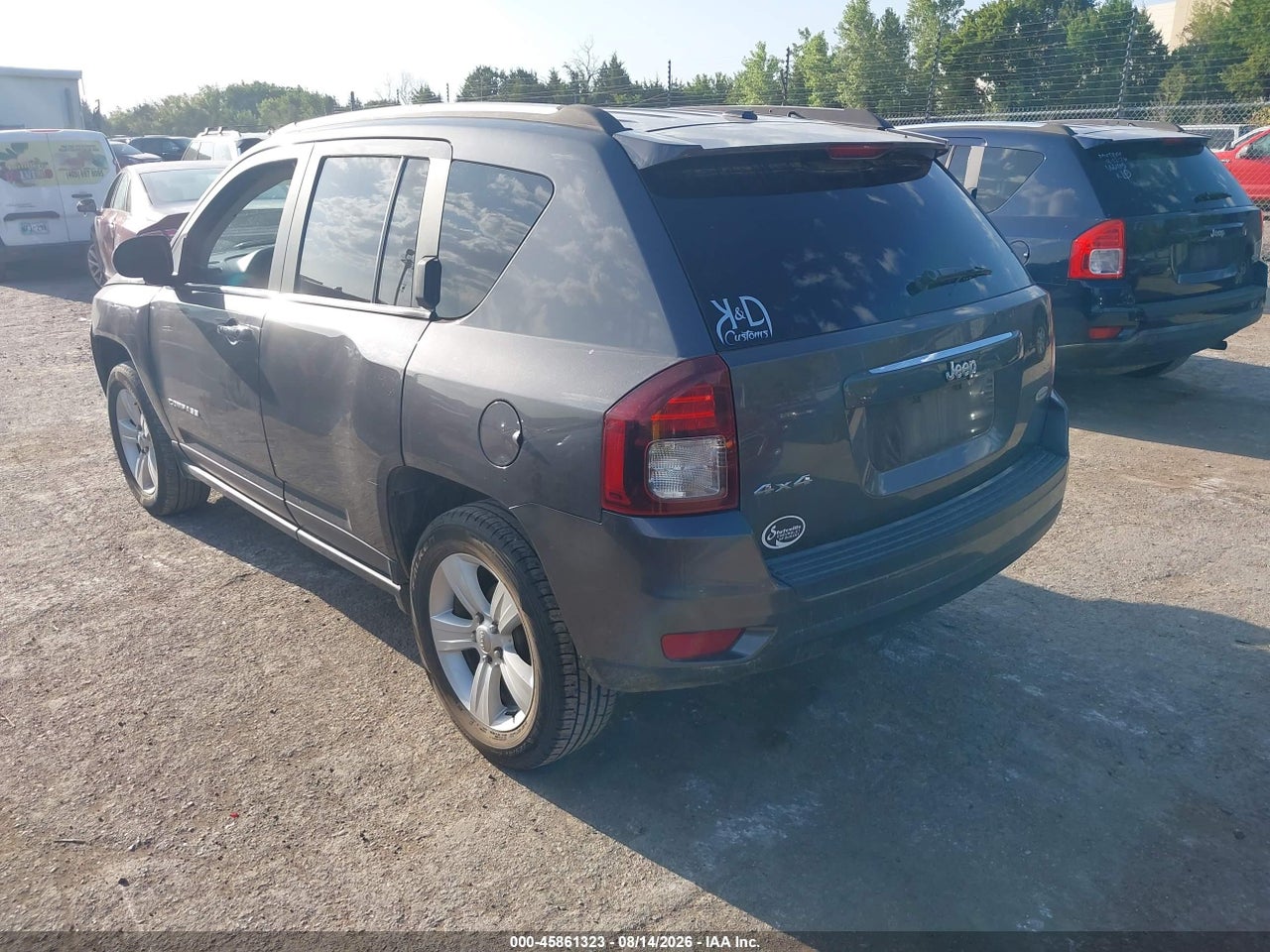 2017 JEEP COMPASS LATITUDE · 3/11