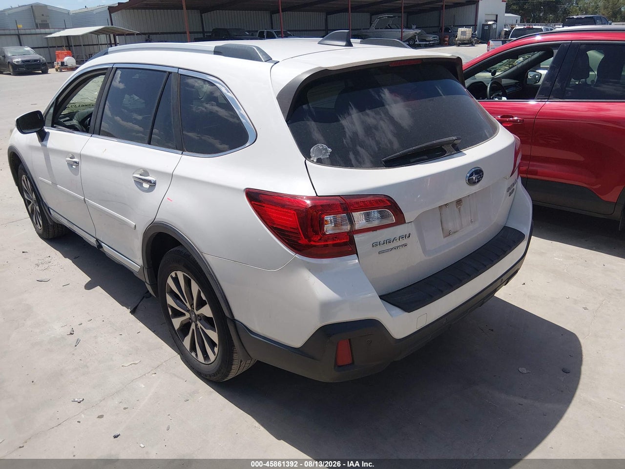 2018 SUBARU OUTBACK 3.6R TOURING · 3/11