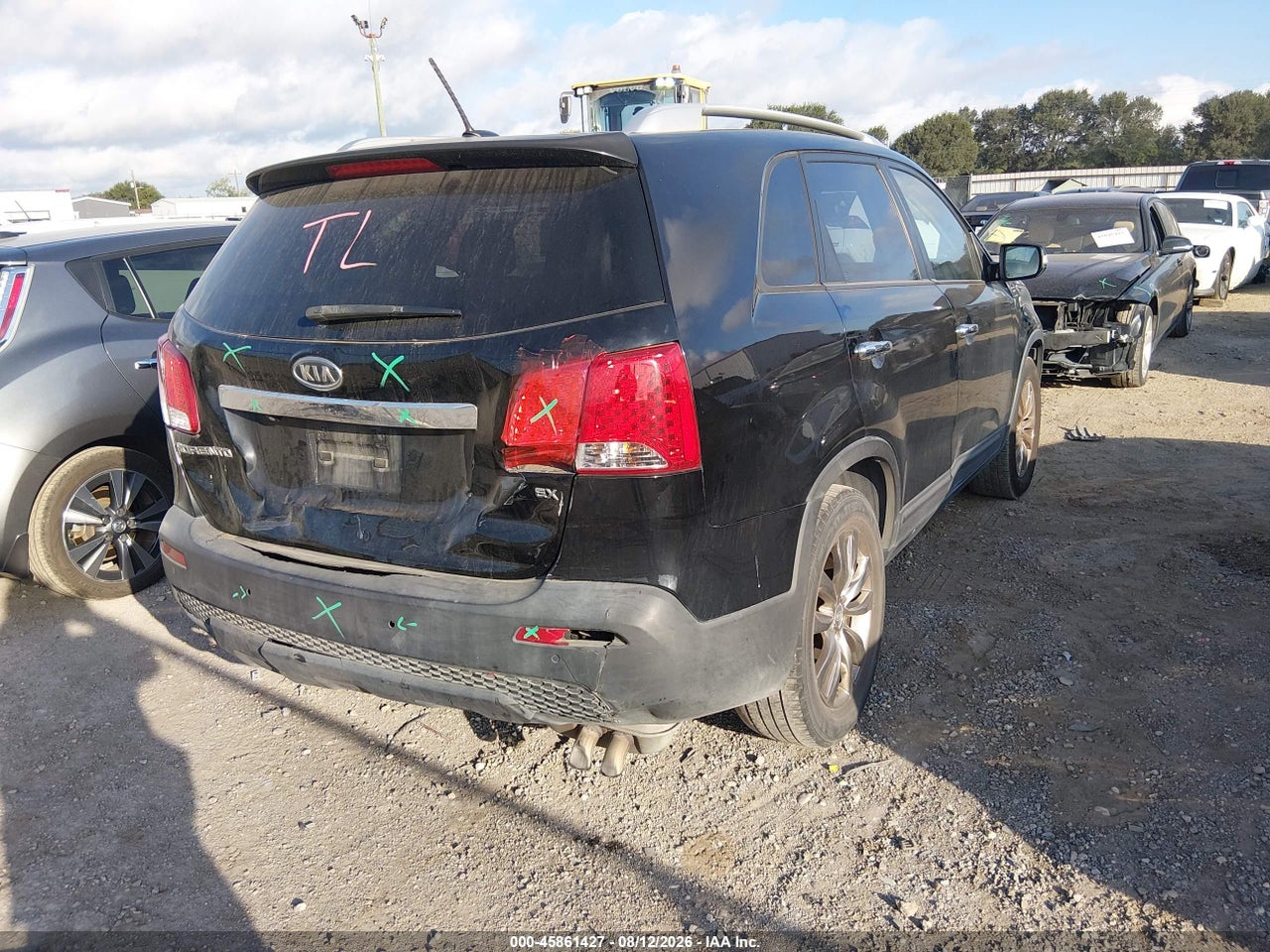 2011 KIA SORENTO EX · 4/11