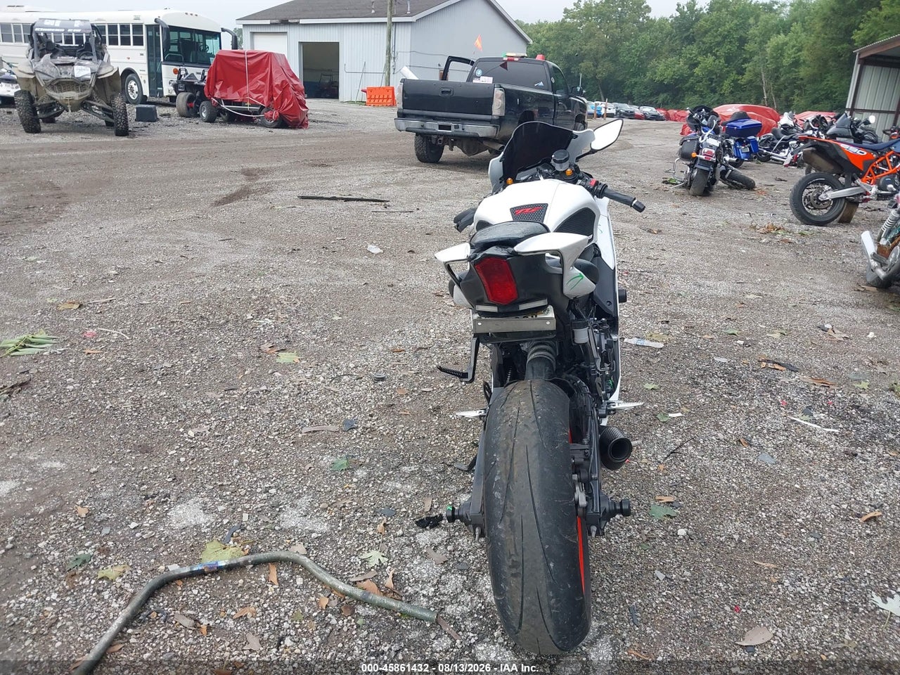 2023 YAMAHA YZFR7 · 6/11
