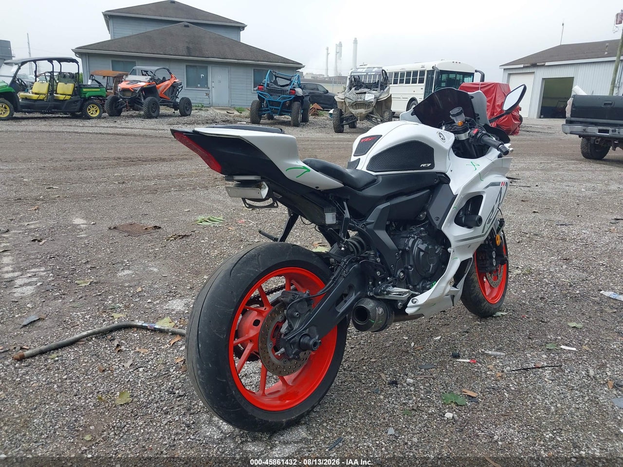 2023 YAMAHA YZFR7 · 4/11