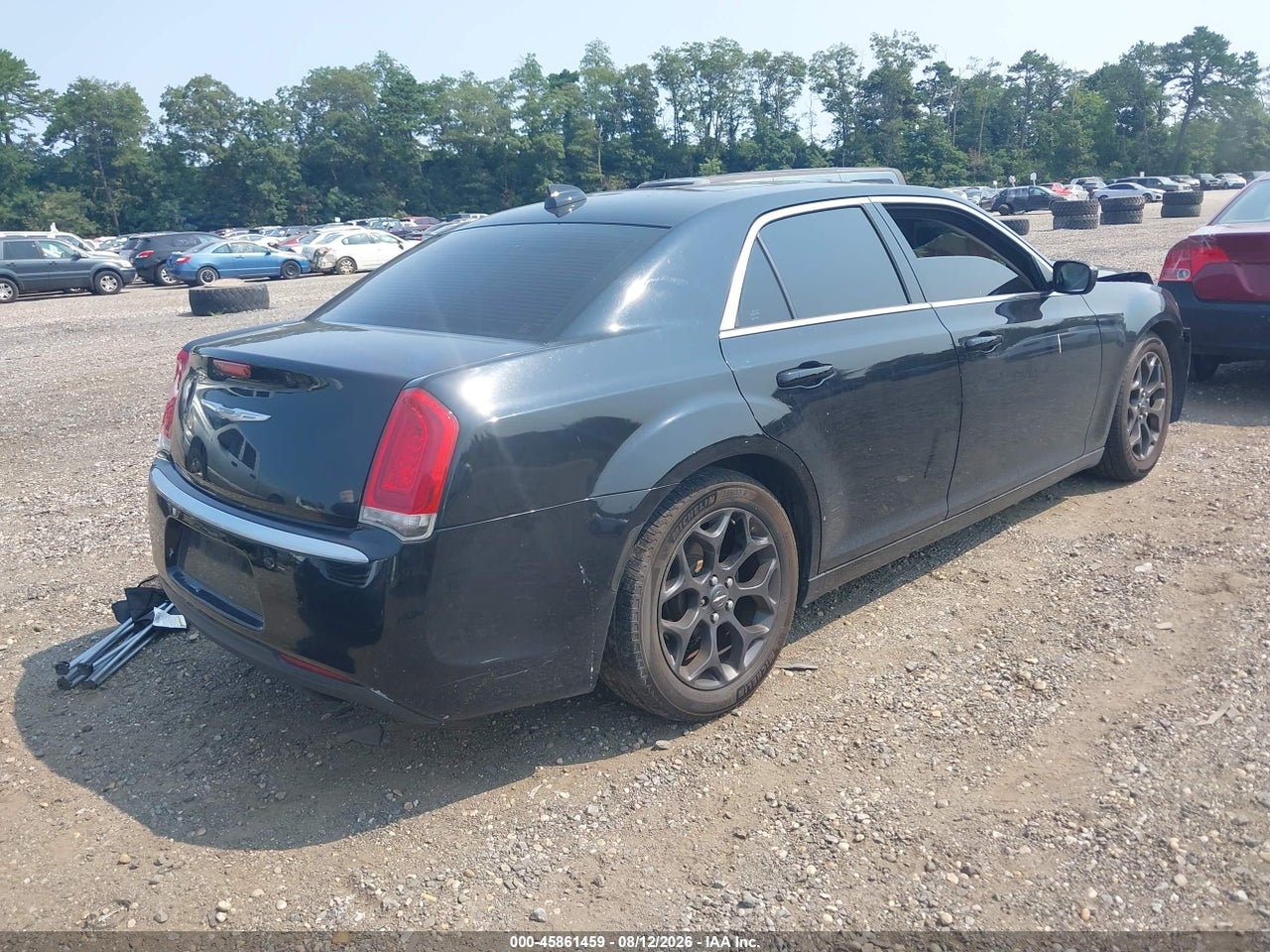 2017 CHRYSLER 300 LIMITED · 4/11