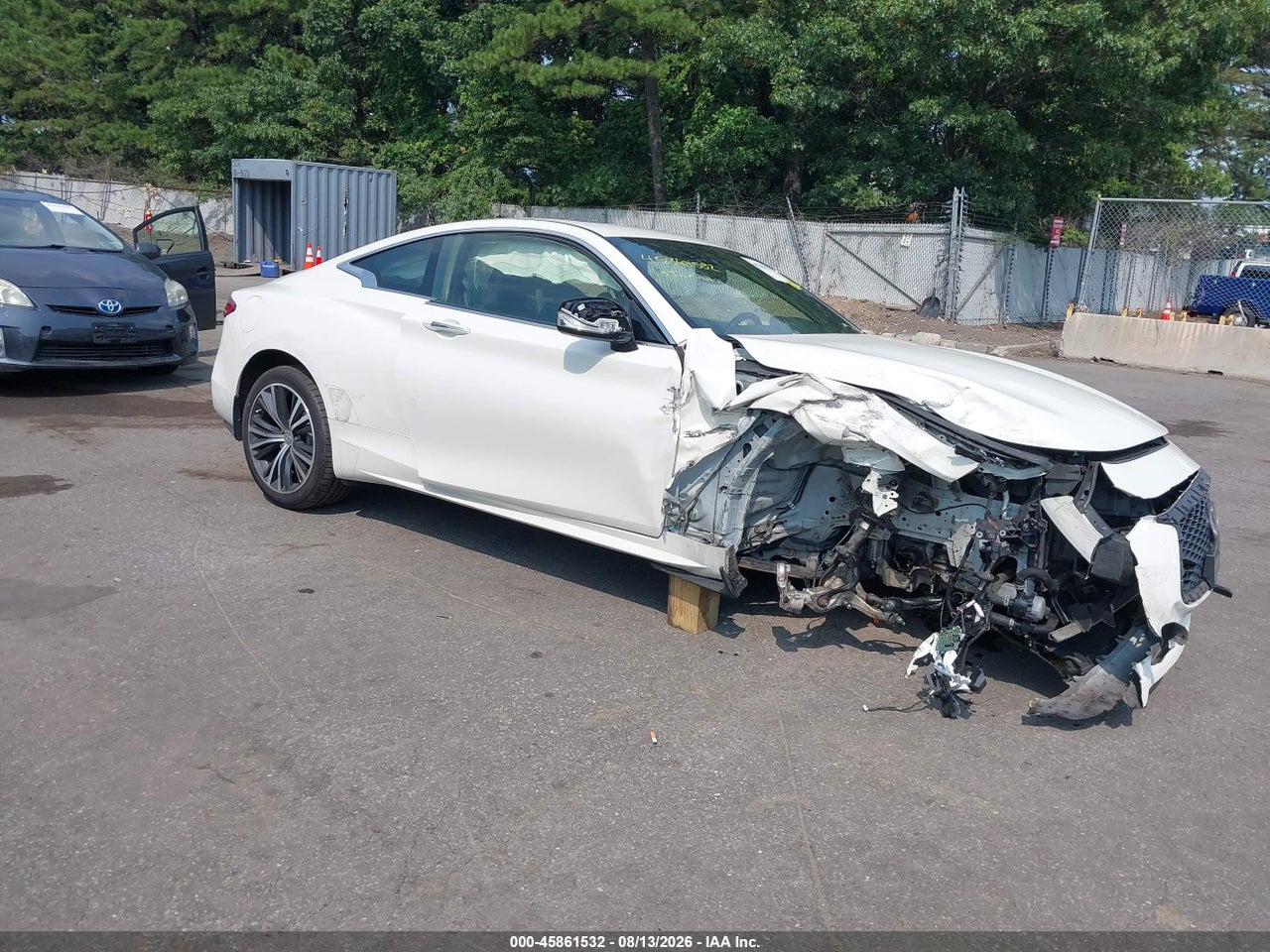 JN1EV7EL3KM****** · 2019 INFINITI Q60 3.0T LUXE