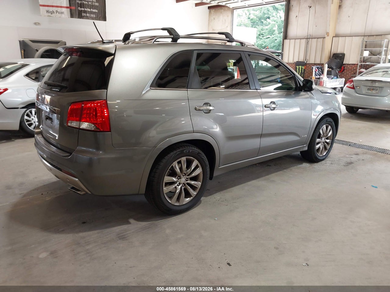 2012 KIA SORENTO SX V6 · 4/11