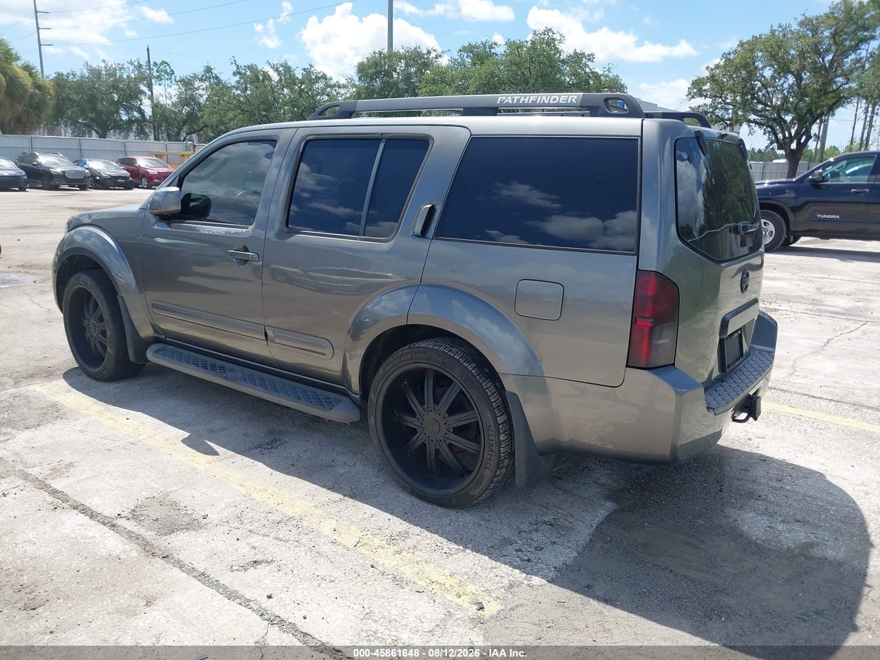 2007 NISSAN PATHFINDER LE · 3/11