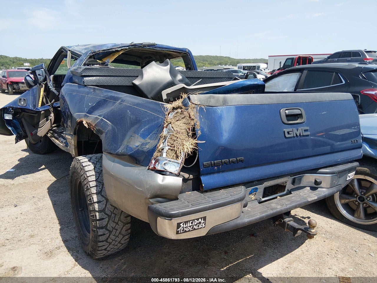 2001 GMC SIERRA 1500 SLE · 3/10