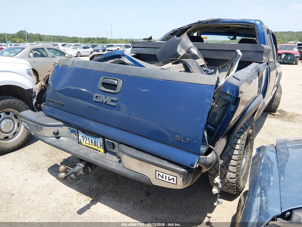 2001 GMC SIERRA 1500 SLE · 4/10