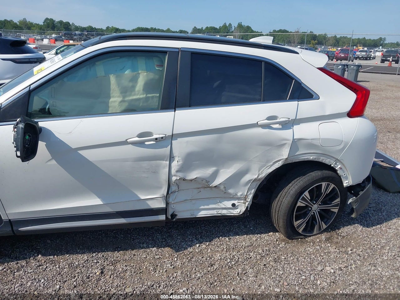 2018 MITSUBISHI ECLIPSE CROSS SEL · 6/11