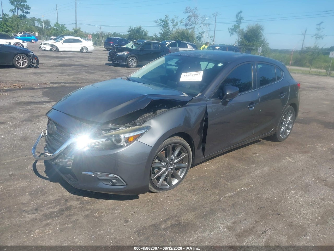 2018 MAZDA MAZDA3 GRAND TOURING · 2/11